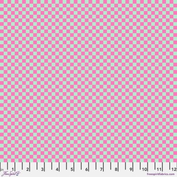 images/productimages/small/tula-pink-check-please-cosmic-untamed-tp242.cosmic.jpg