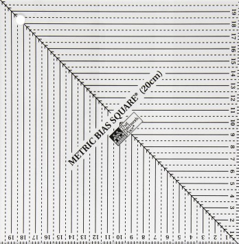 Metric Bias Square 20 cm